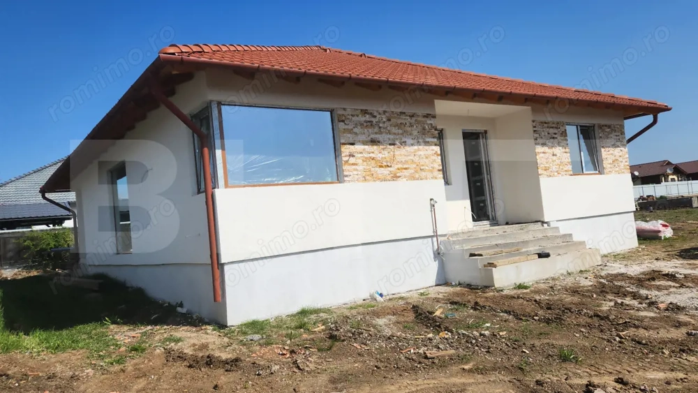 Casa In stil Mediteranean 110mp utli si teren de 530 mp in Nazna 