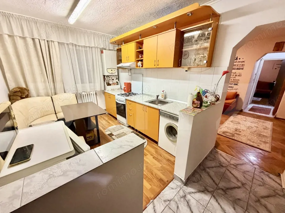 Apartament 2 camere, 58 mp, mobilat complet, Sebes