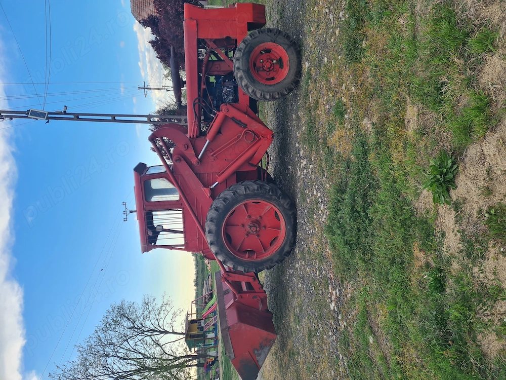 Vând Ifron 204 D sau schimb cu Tractor UTB 650 fabricat după 1990