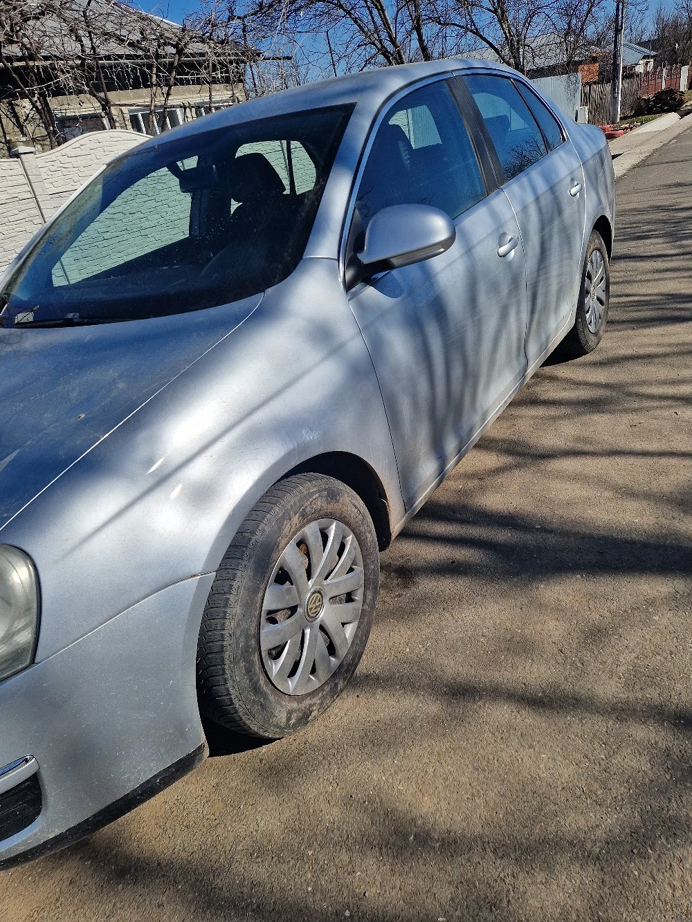 vând sau schimb Volkswagen jeta 