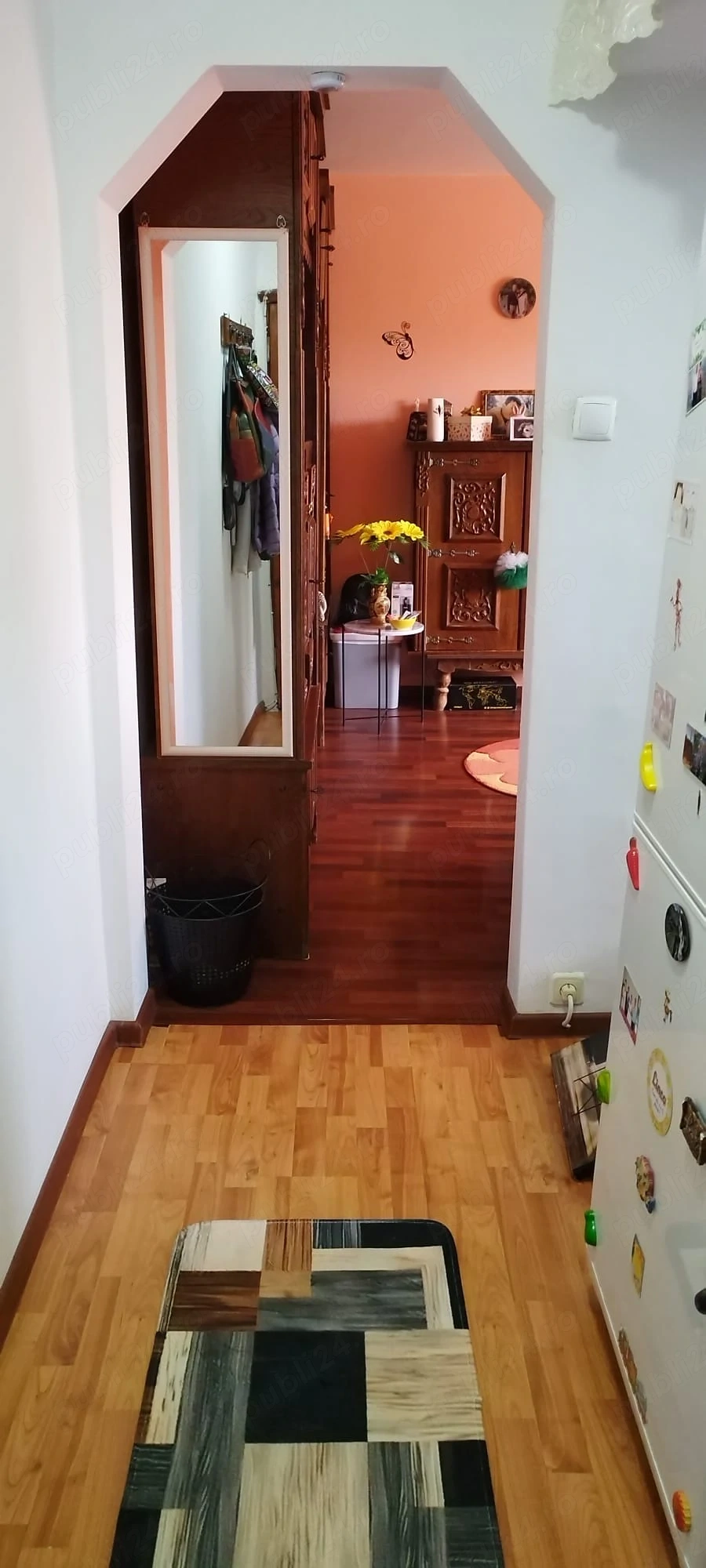 Apartament 2 camere semidecomandat zona centrala