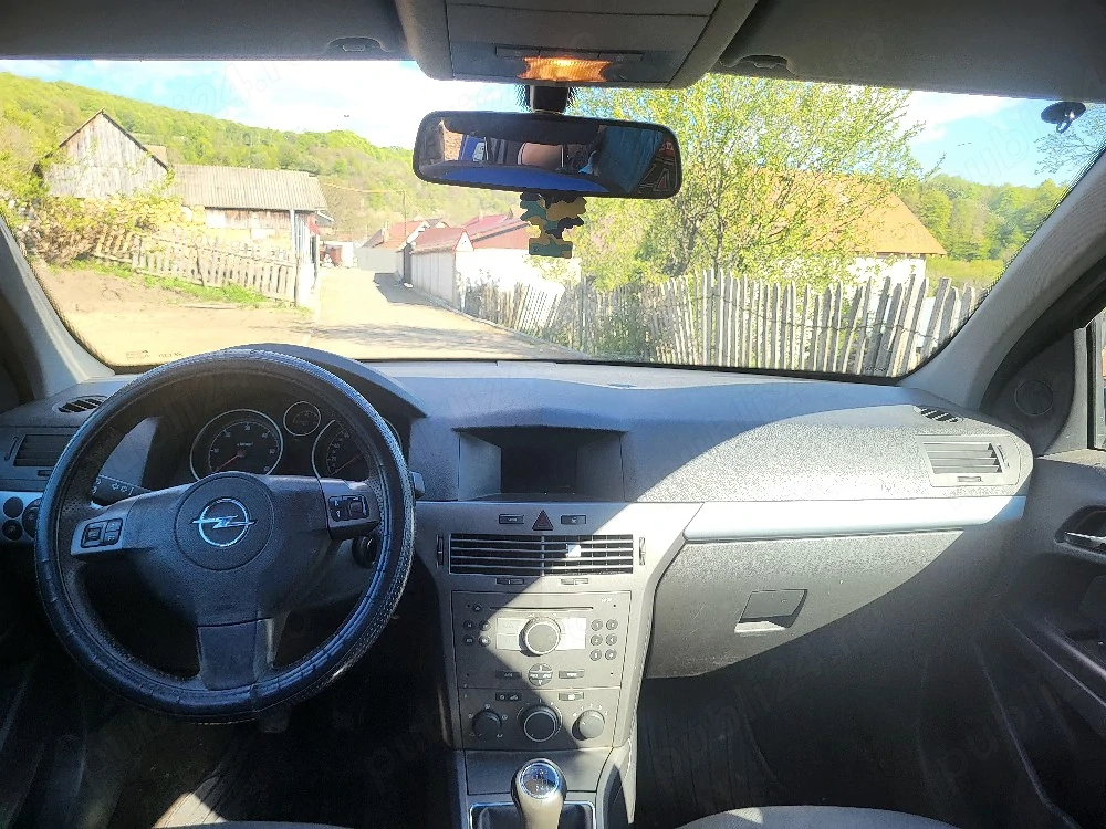Dezmembrez Opel Astra H Caravan 2006 1.3 CDTI – piese noi / stare foarte bună