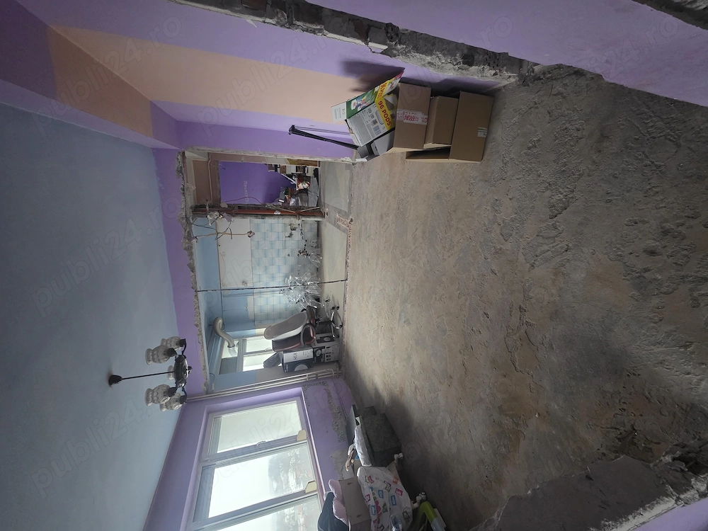Apartament 3 camere spațios 