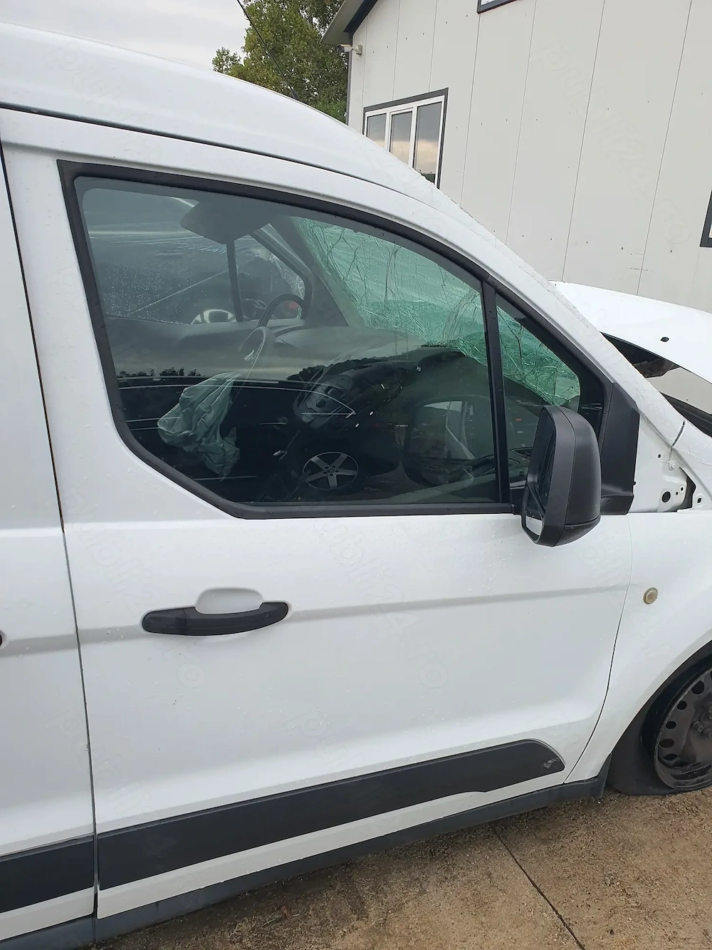 Ford Transit Connect 15 tdci 2016 101 cp cod motor XVGA