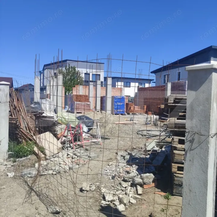 Proprietate premium cu casă in constie | Zonă Valea Lupului