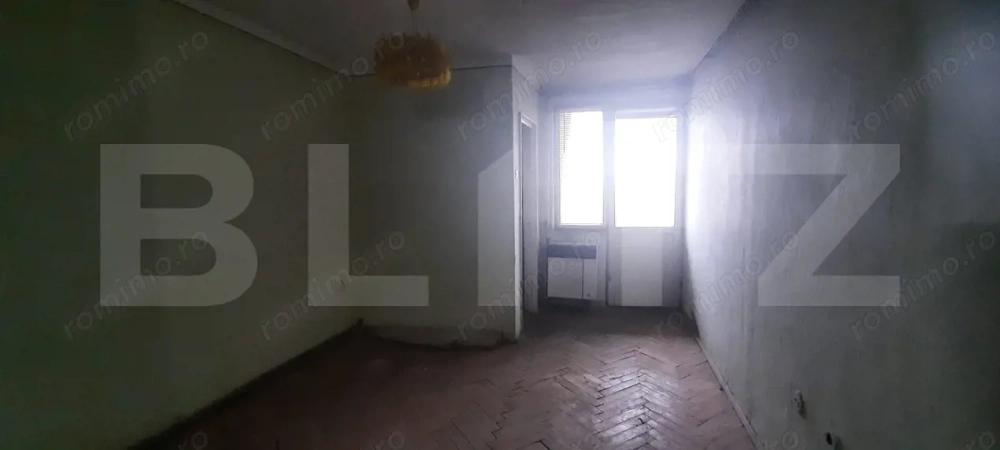 Garsoniera de vanzare, 24 mp, zona Ostrovului Satu Mare