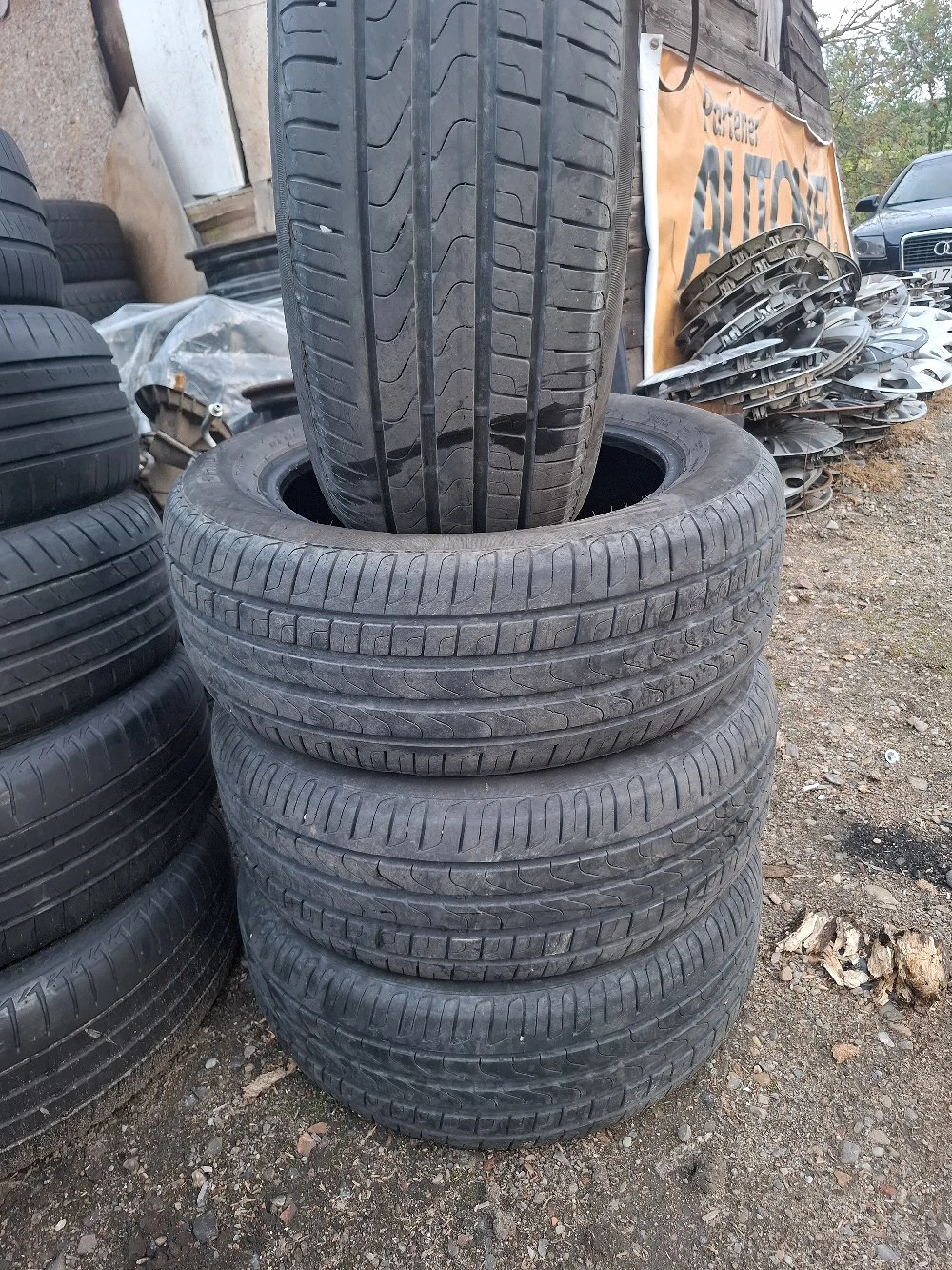 vand set 4 anvelope 215 55 16 pireli de vara bune 