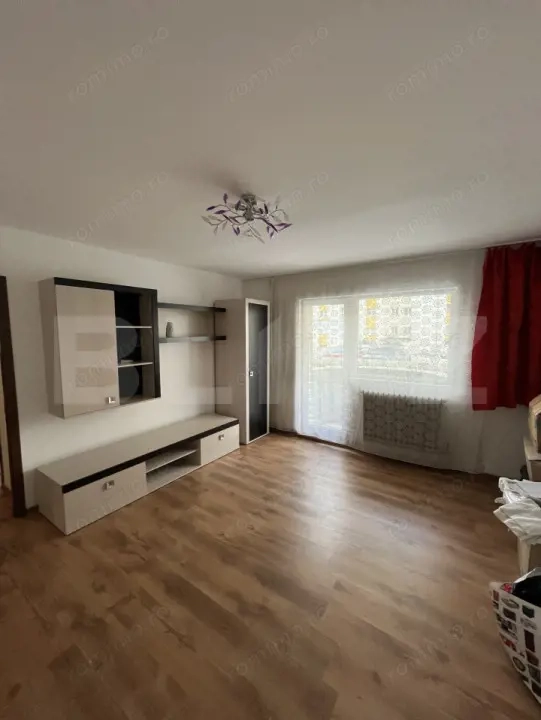 Apartament 3 camere complet renovat – 66 mp utili –Etaj 1, zona Han