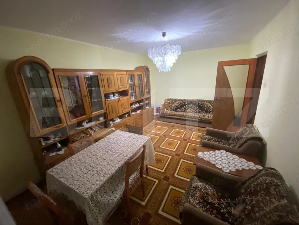 Apartament 3 camere, etaj intermediar, zona Belvedere