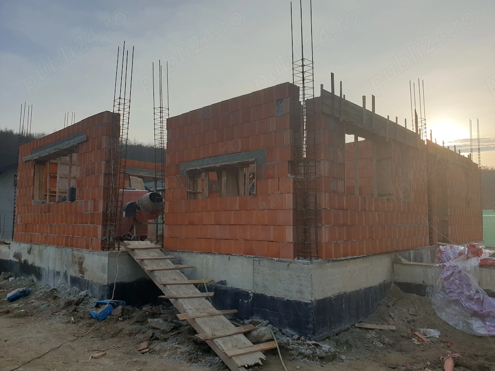 Angajam muncitori in Construții, Dulgheri