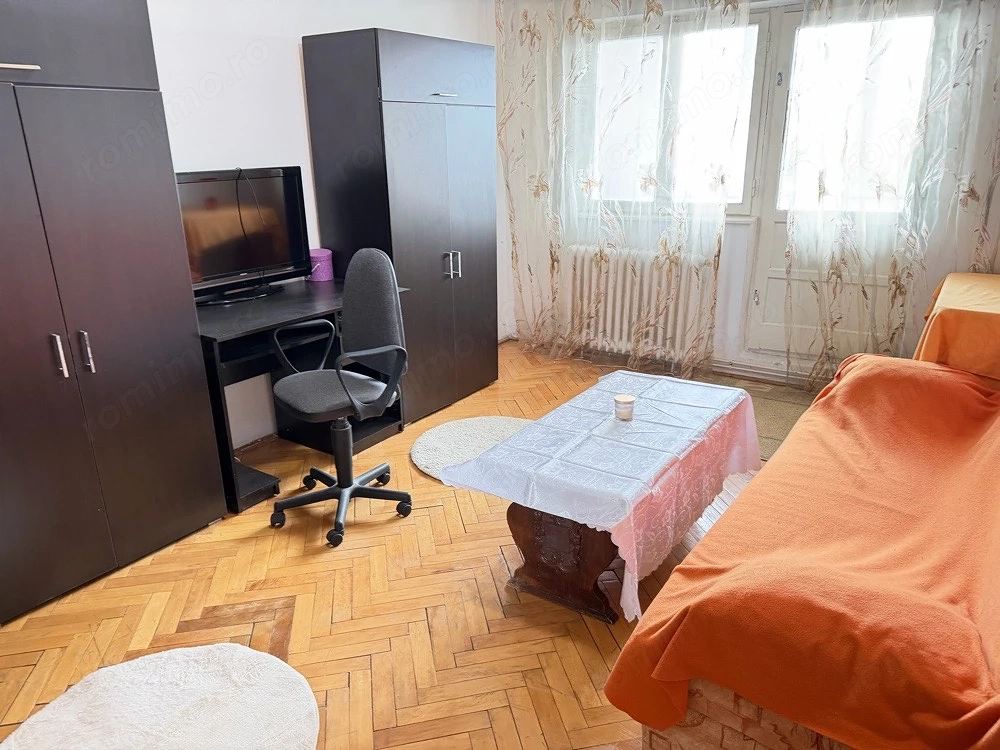 inchiriez apartament 2 camere Aradului 