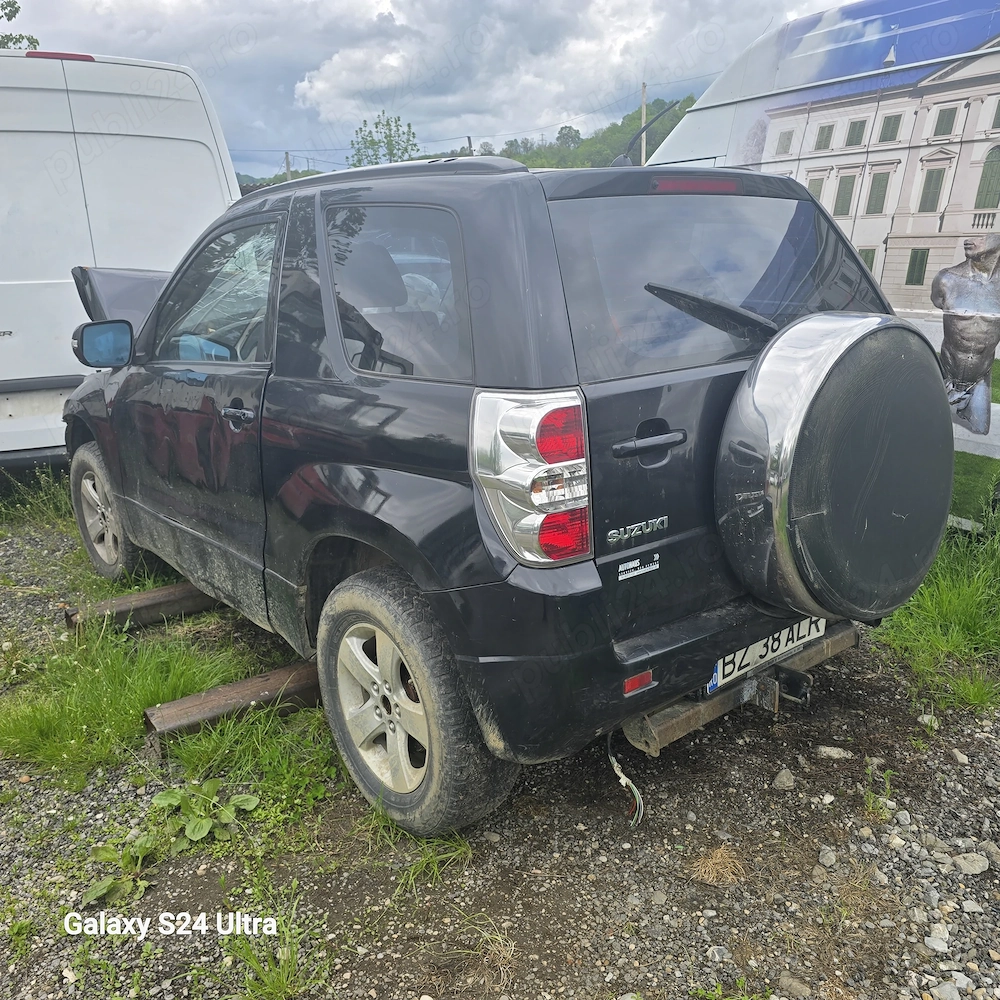 Dezmembrez Suzuki Grand Vitara JB416X Motor 1.6 tip M16A + GPL an 2010