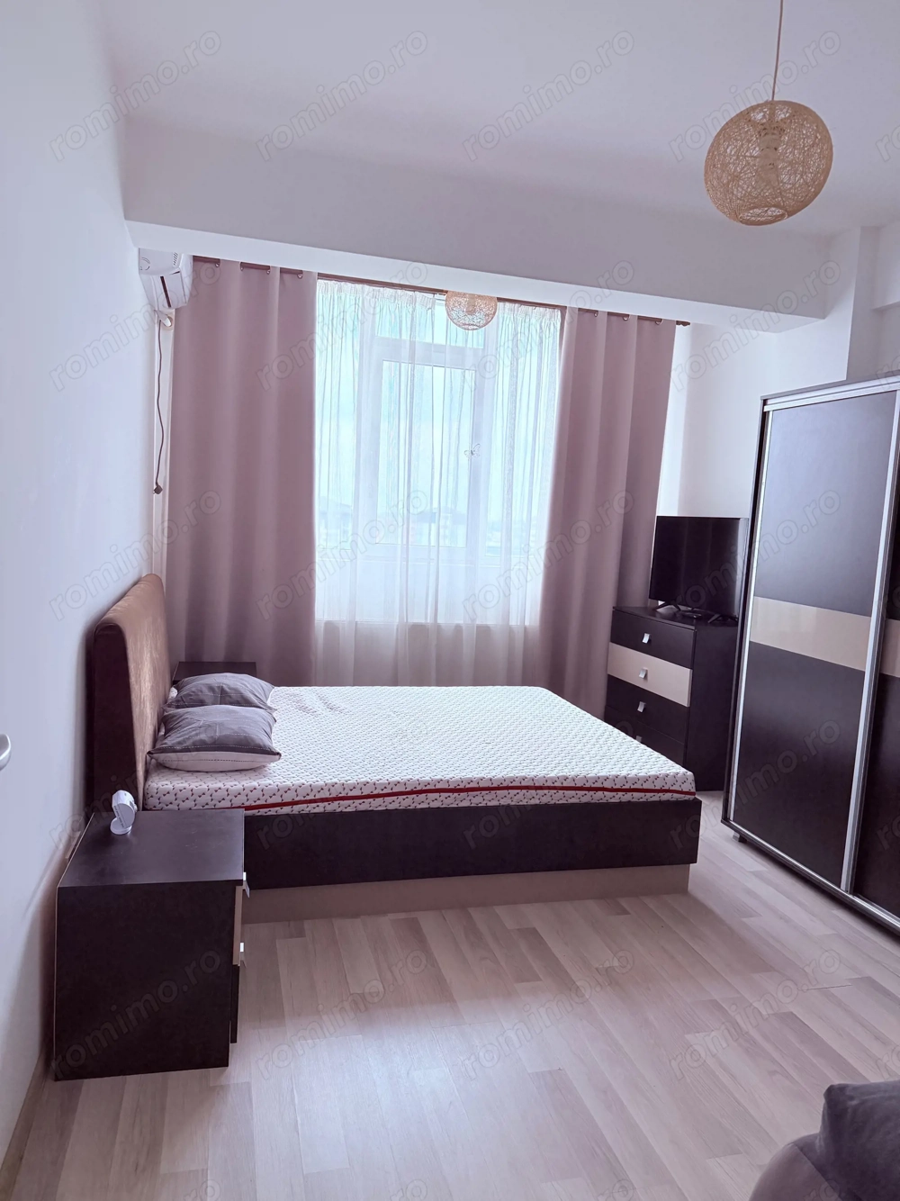 De vanzare Garsonieraa Militari Residence cu Loc de parcare