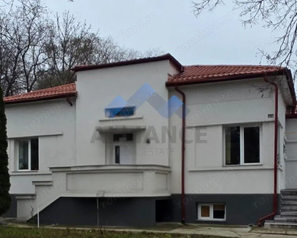 Proprietate unicat, casa interbelica, renovata, Copou