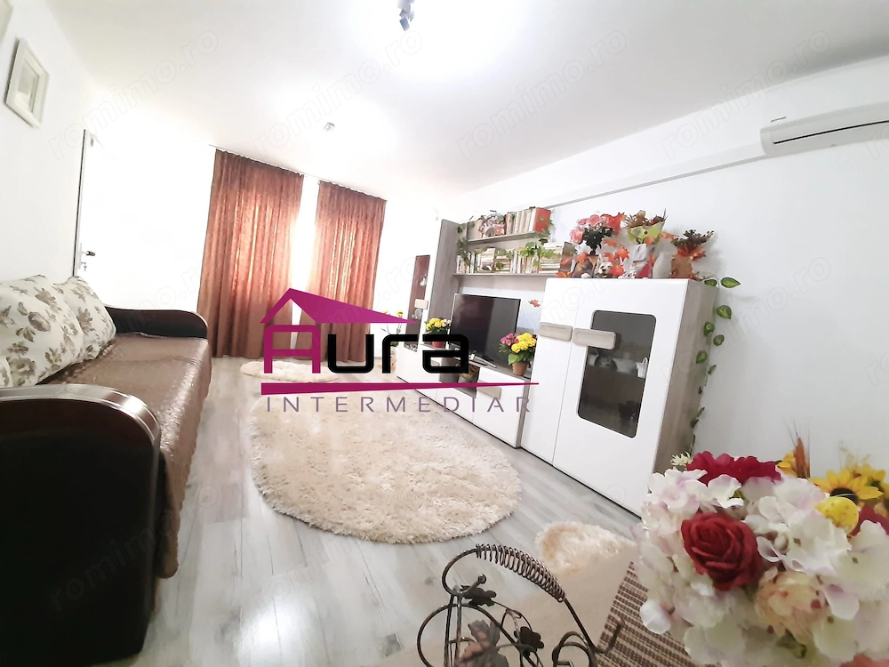 Inchiriez apartament 2 camere Str.Isaccei