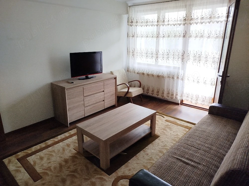 Vand apartament 2 camere str Mitropoliei Suceava Central