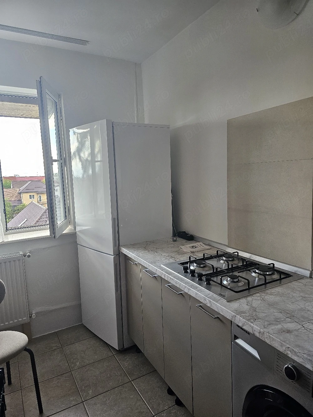 Ofer spre închiriere cameră camin direct proprietar 