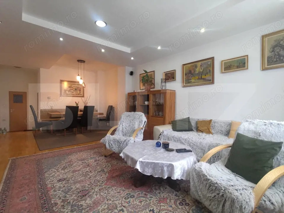 Casă finisata 220 mp, 2 corpuri de cladire , teren 261 mp, cart Gruia !