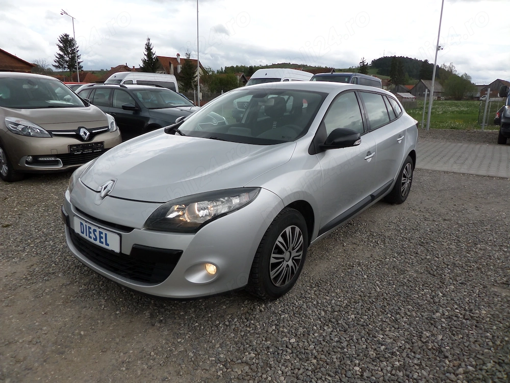 Renault megane 1,5DCi 90 cp, an 2011 , in stare FOARTE buna de functionare!!!