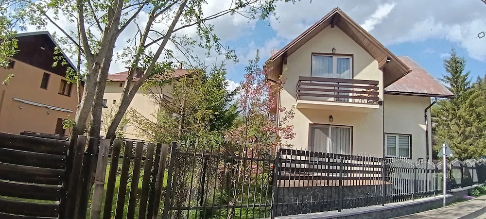Casa de vanzare in Busteni