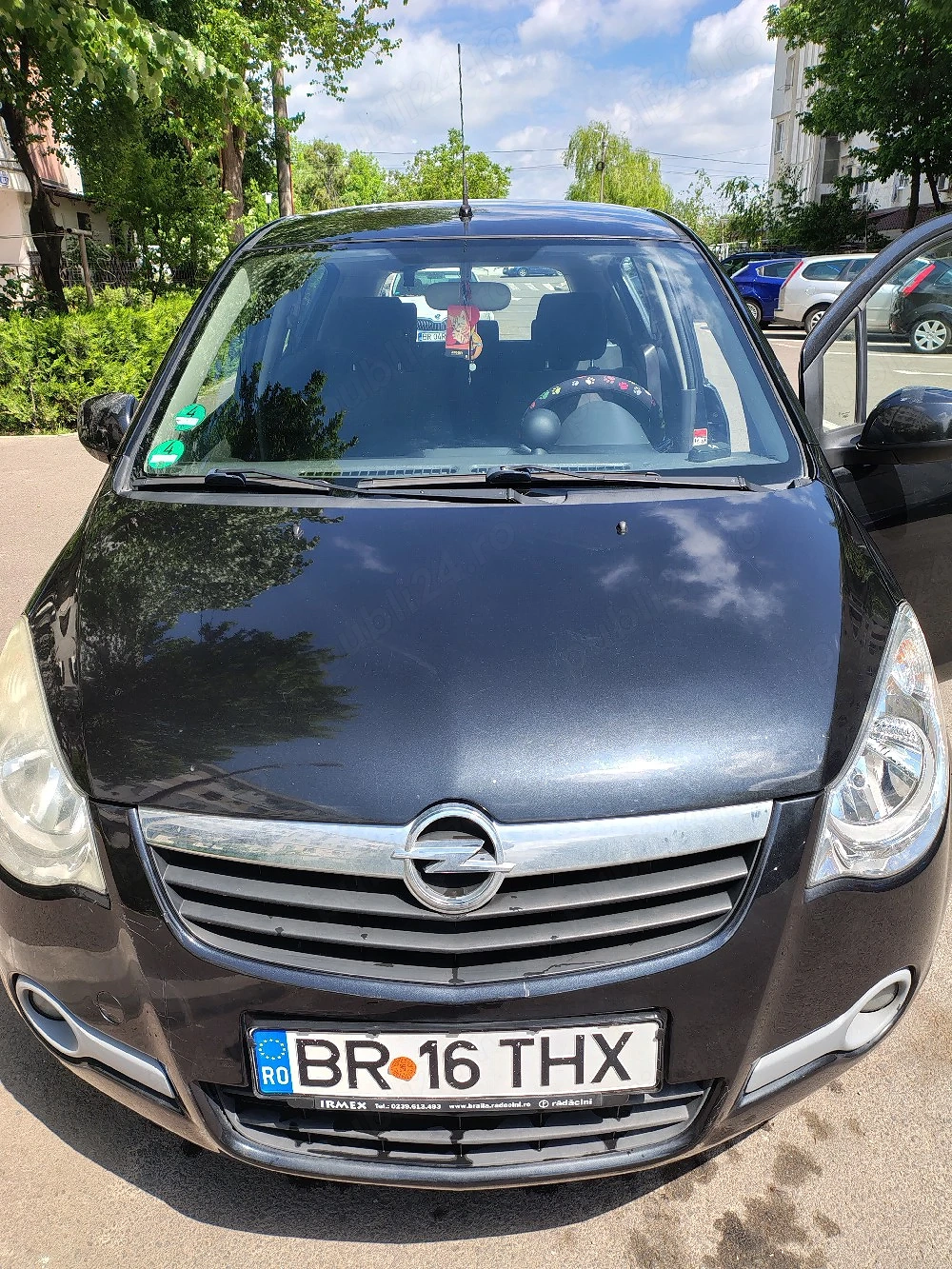 Vand Opel Agila 2009, 2300 euro negociabil 