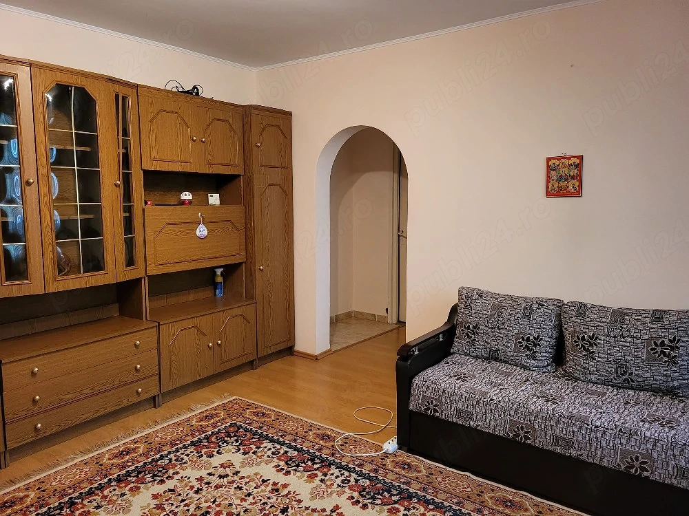 Apartament cu 2 camere, în Suceava, zona George Enescu, la parter, de vânzare