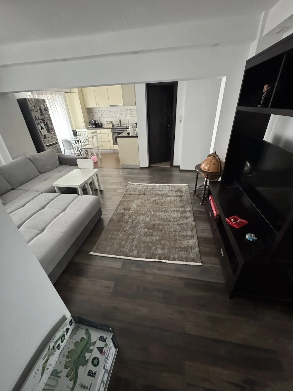Apartament 3 camere de inchiriat 85m2 -6 8  Metrou Piata Muncii 350m, centrala proprie , loc parcare