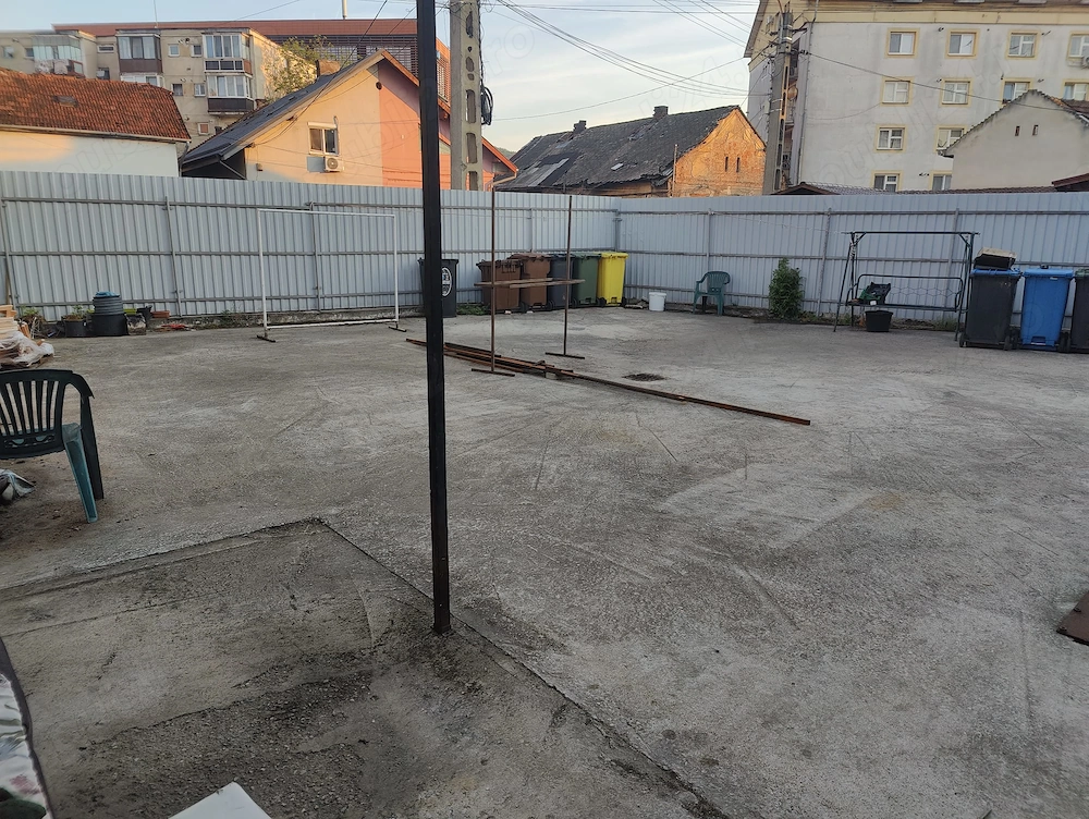 Inchiriez hala in zona centrala a orasului Cluj Napoca