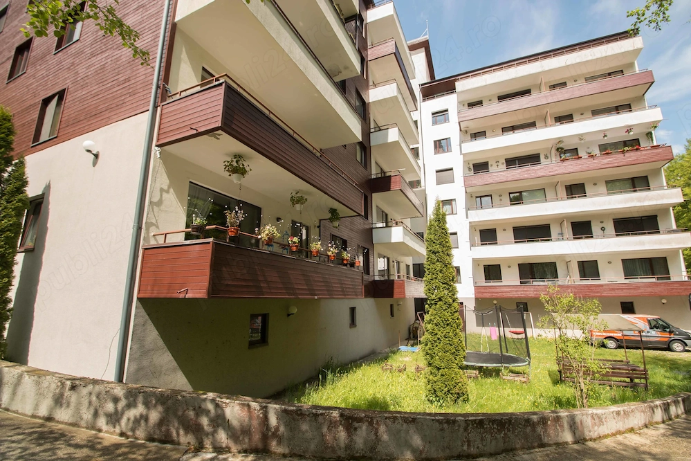 Apartament 3 camere, 2 bai, garaj, lift | vedere la munte si apa