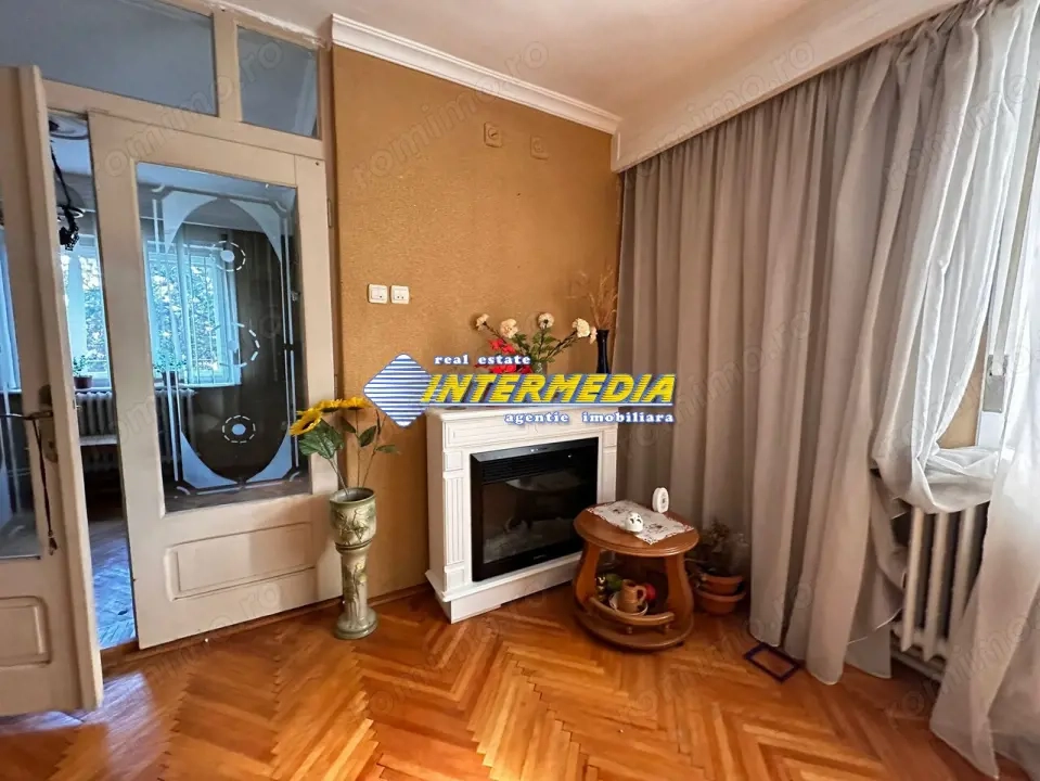 Casa 460 mp constr. D+P+1+M cu 426 mp teren CETATE Alba Iulia Lidl Curte Asfalt 