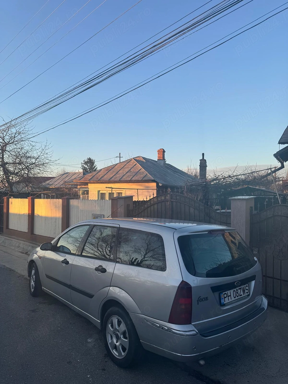 Vând ford focus1 