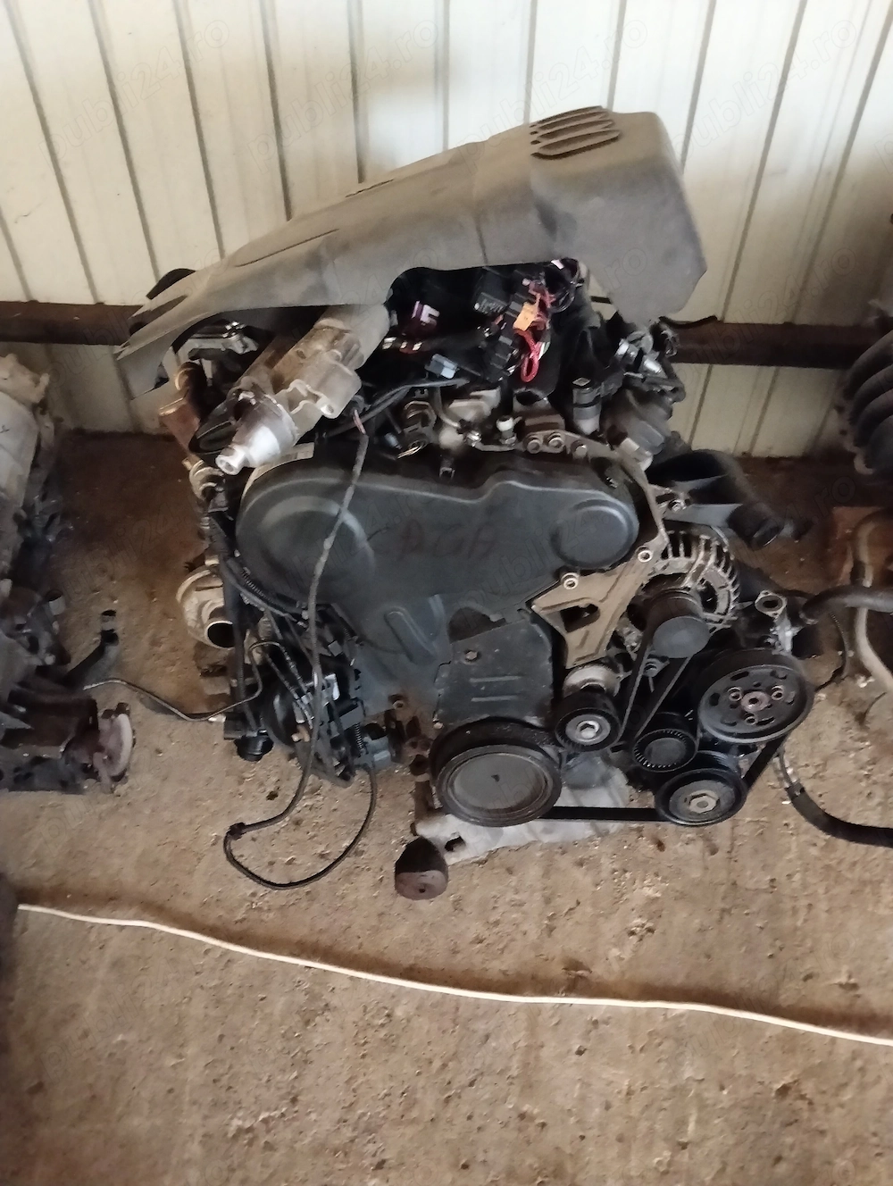 Motor complet fara anexe audi A4 b8 2.0 caga