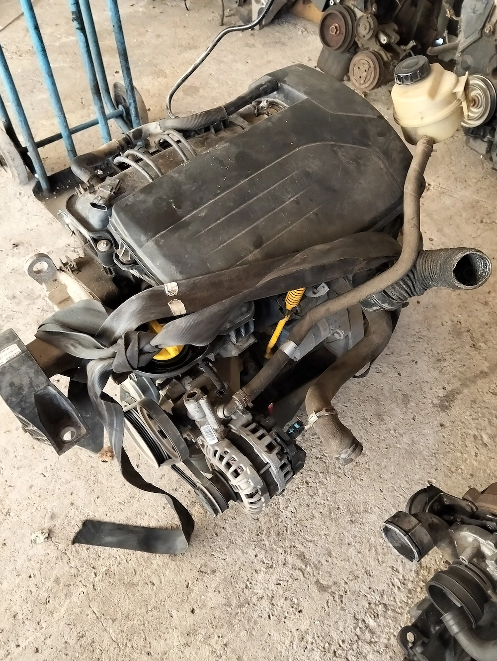 Motor complet Dacia Logan Sandero 1.2 benzina 2014