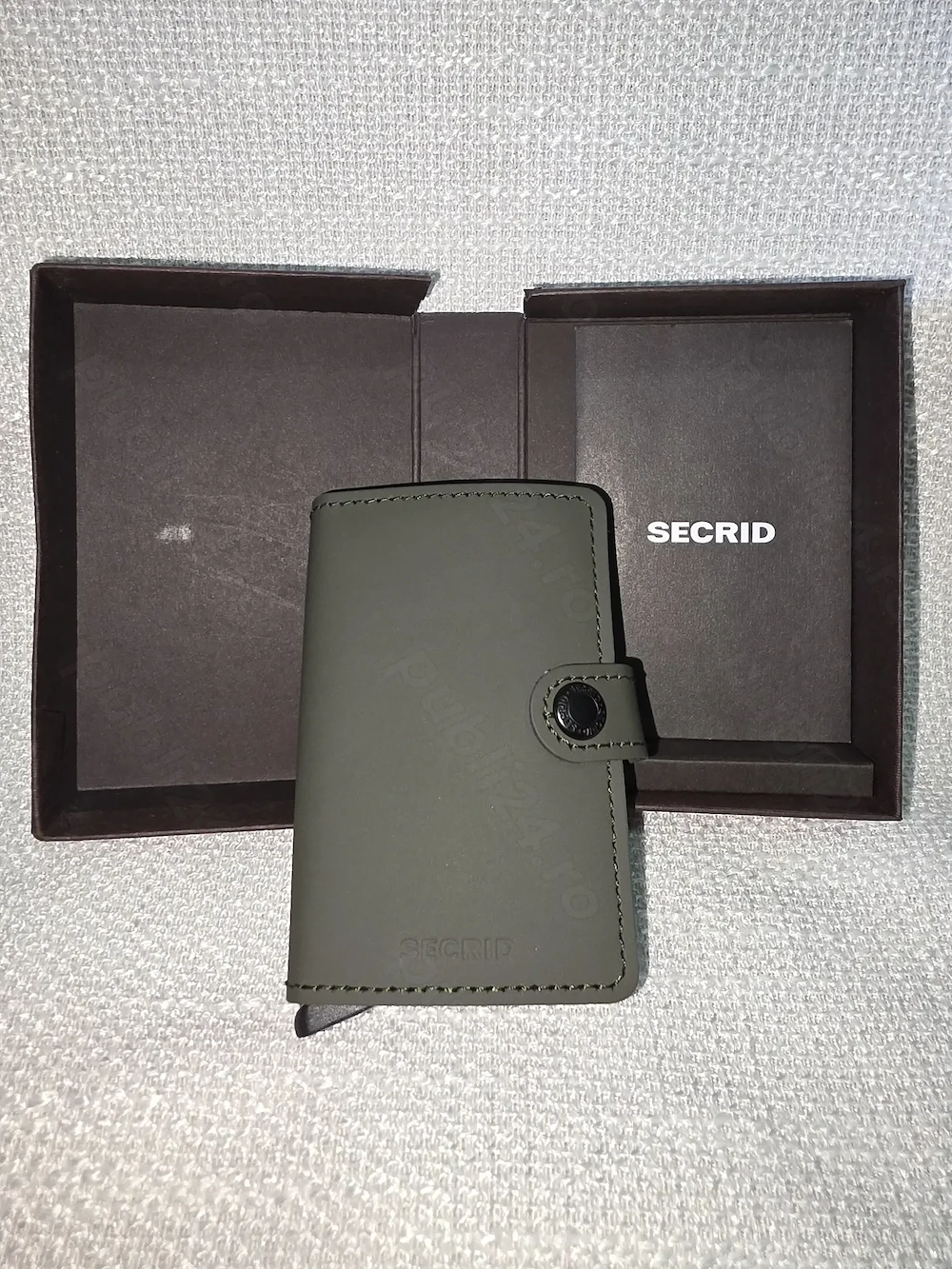 Portofel bărbătesc Carduri cu RFID și mecanism Slide Green   Black