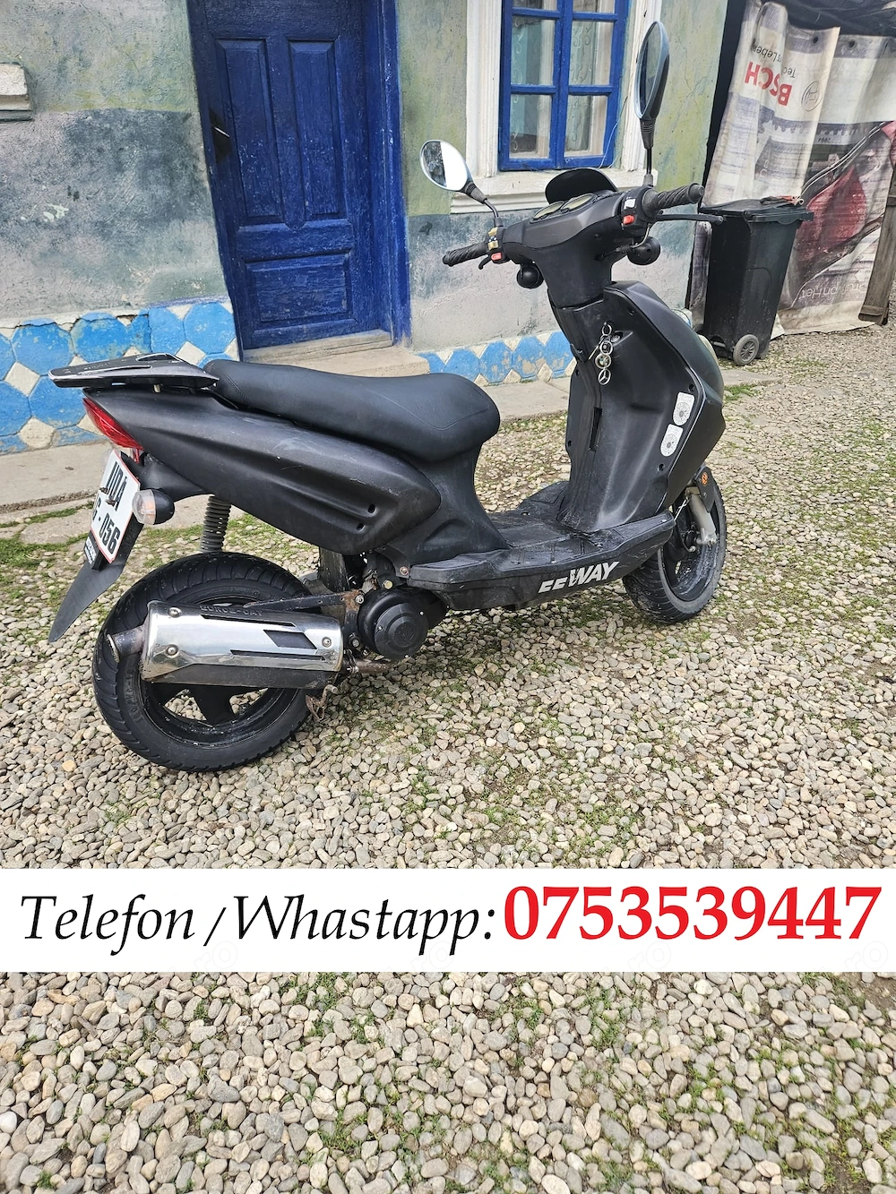 Scuter E-Way, model clasic 50 cc, an 2011, benzina, motor 49 cc in 2 timpi, stare perfecta