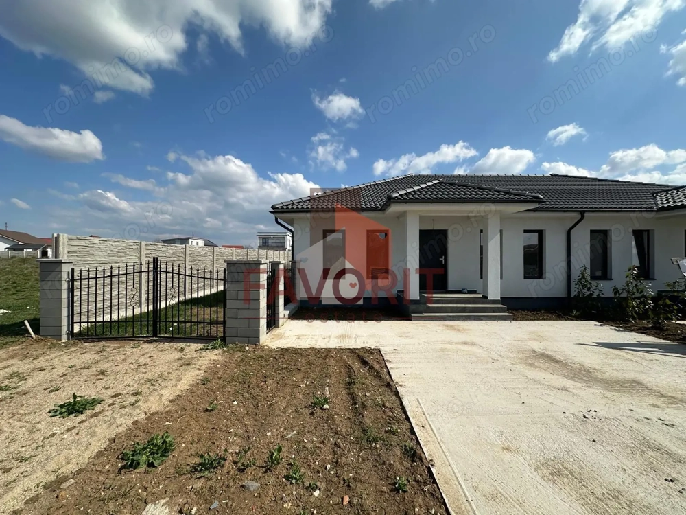 Duplex in Sanandrei | 3 camere | Toate utilitatile | Asfalt