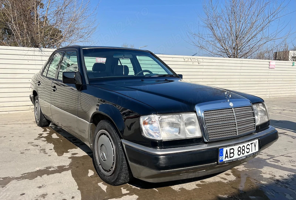Mercedes-Benz W124