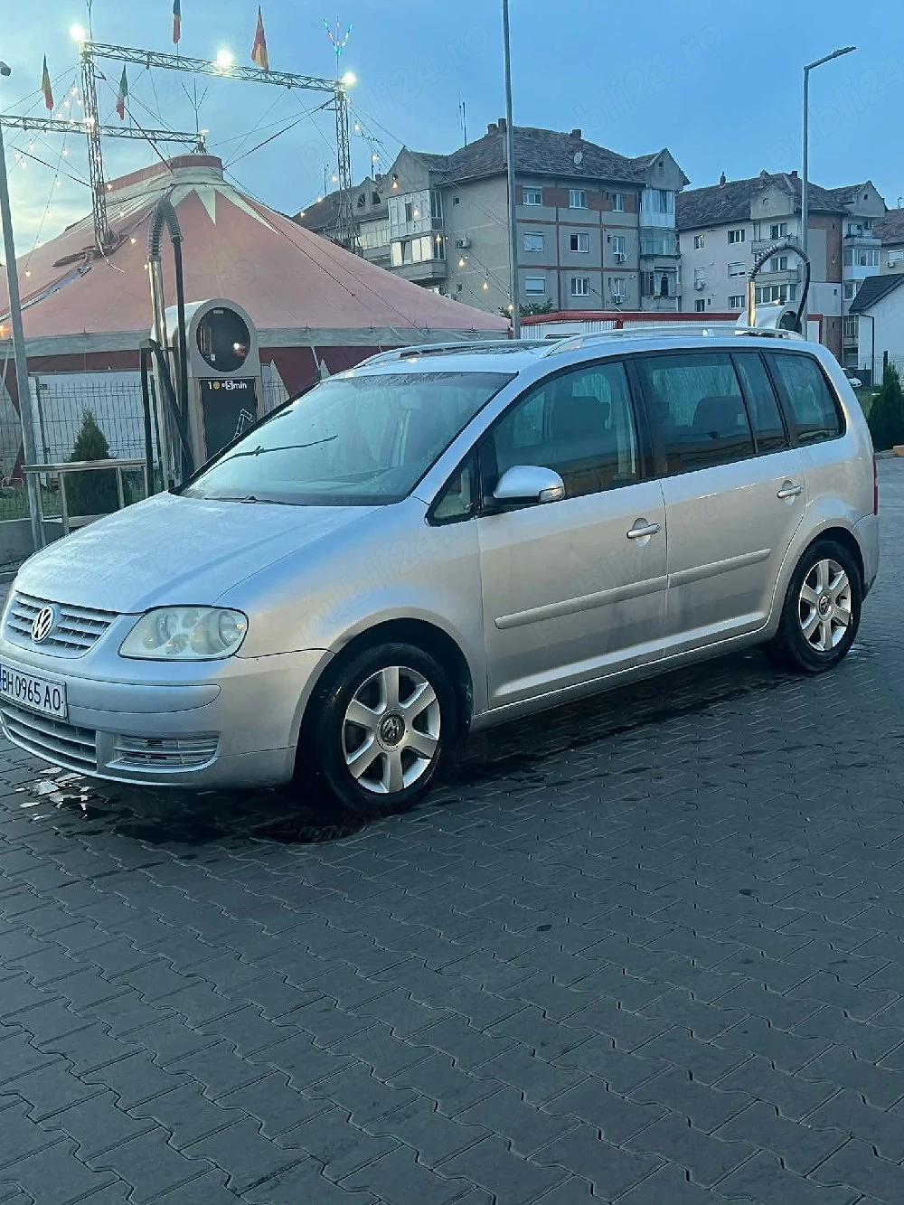 vand sau schimb 