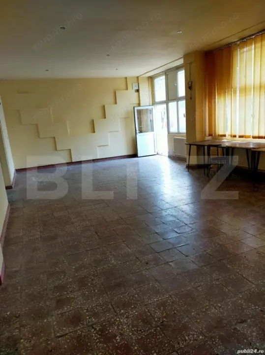 Spatiu comercial de vanzare - Lugoj 