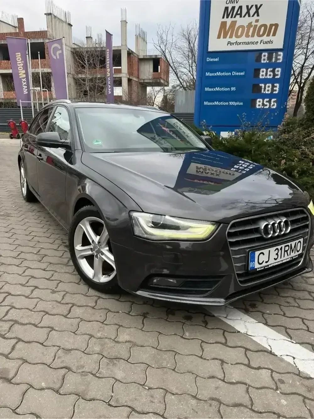 Audi A4 B8 2.0 143 cai facelift 