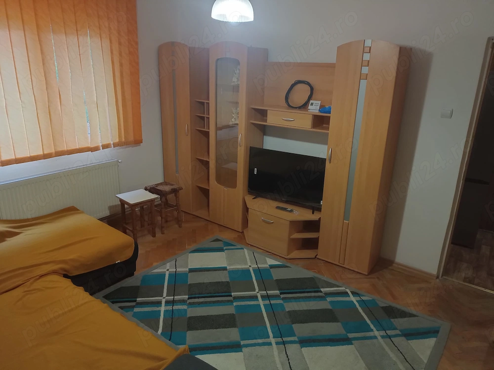 Apartament 2 camere de inchiriat, strada Neptun - 350     lună
