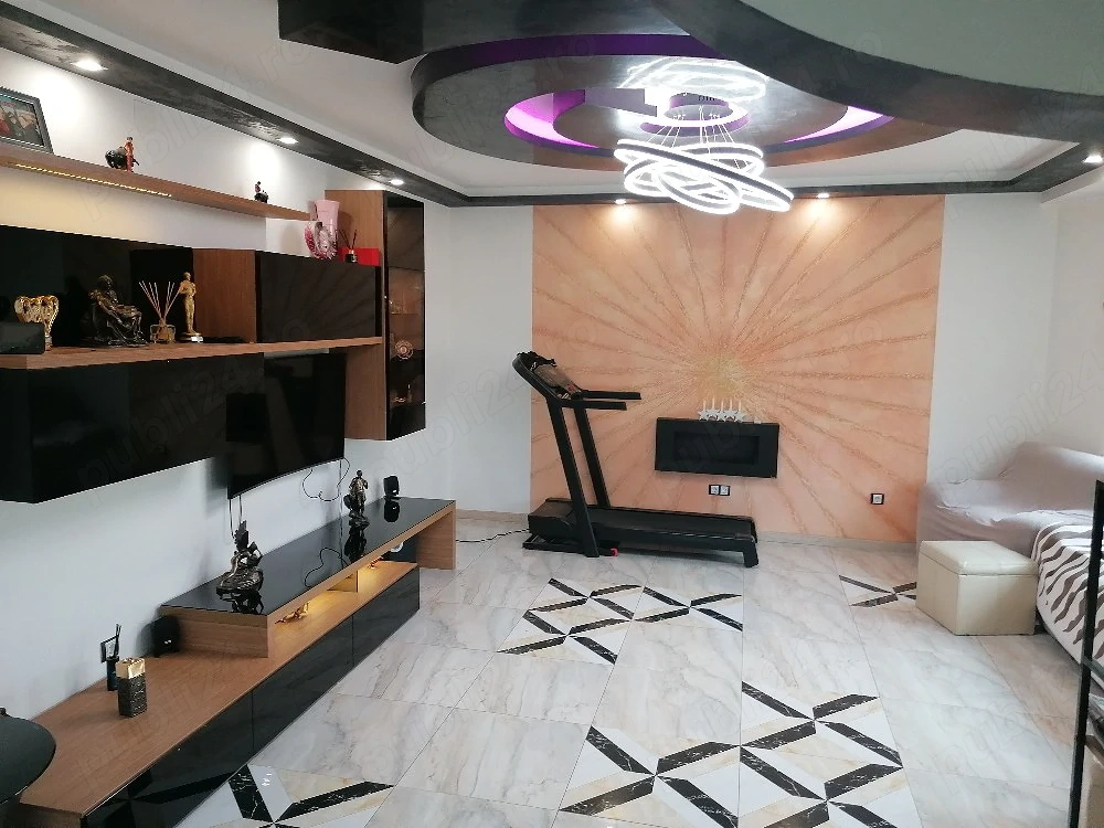 Vând casa P+1 (Vila) în Vărsătura Noua complet renovată, mobilată și utilată 