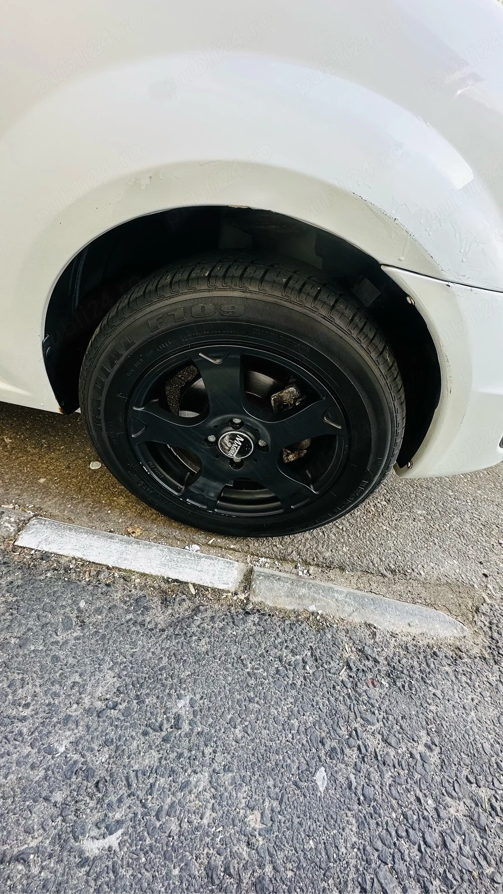 Set 4 Roți R15 Jante Aliaj MAGMA + Anvelope 185/65 R15 (Prindere 4 Prezoane