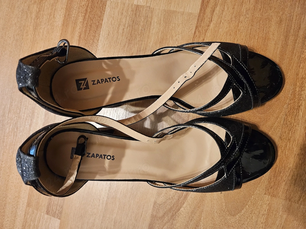 Sandale negre cu toc 8 cm, culoare neagra cu sclipici