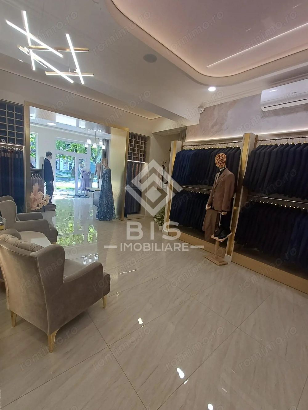Spatiu comercial modern,  235mp + 2 anexe, zona Nord