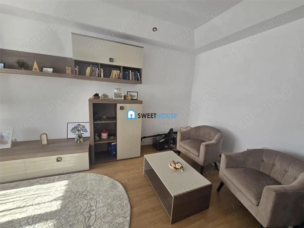  Apartament Confortabil cu Vedere spre Piatra Craiului – Z #259;rne #537;ti