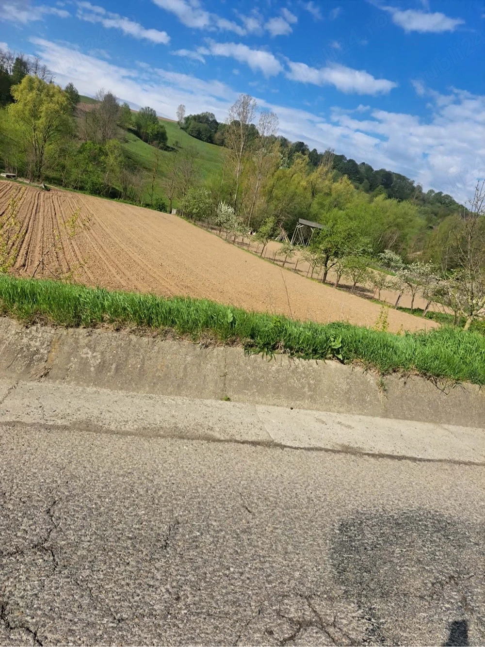 Vand teren  loc casa Probota Sv 