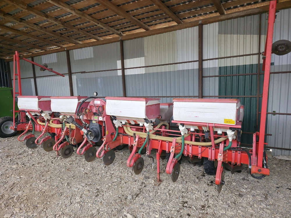 Semanatoare maschio gaspardo mt8