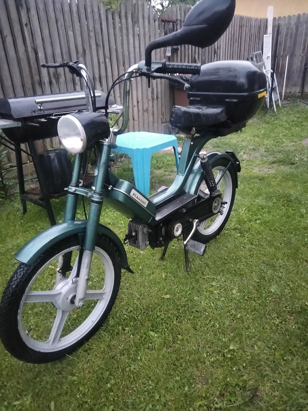 Moped Piaggio Bravo