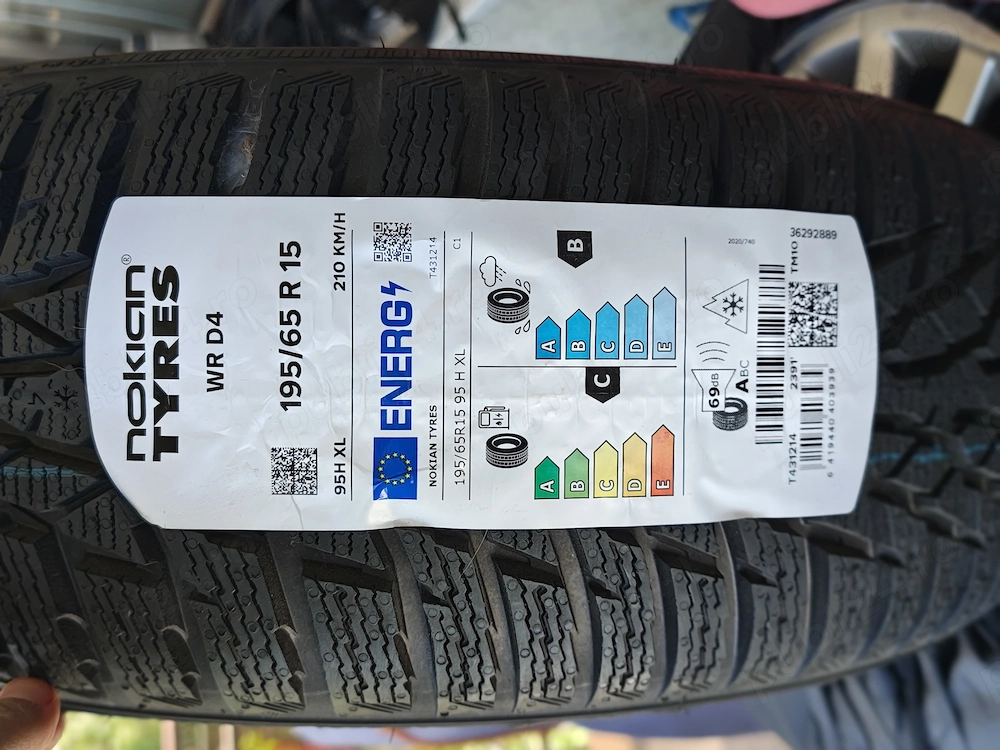 Cauciuc Nokian WD4 iarna, absolut nou DOT-ul se vede in poze
